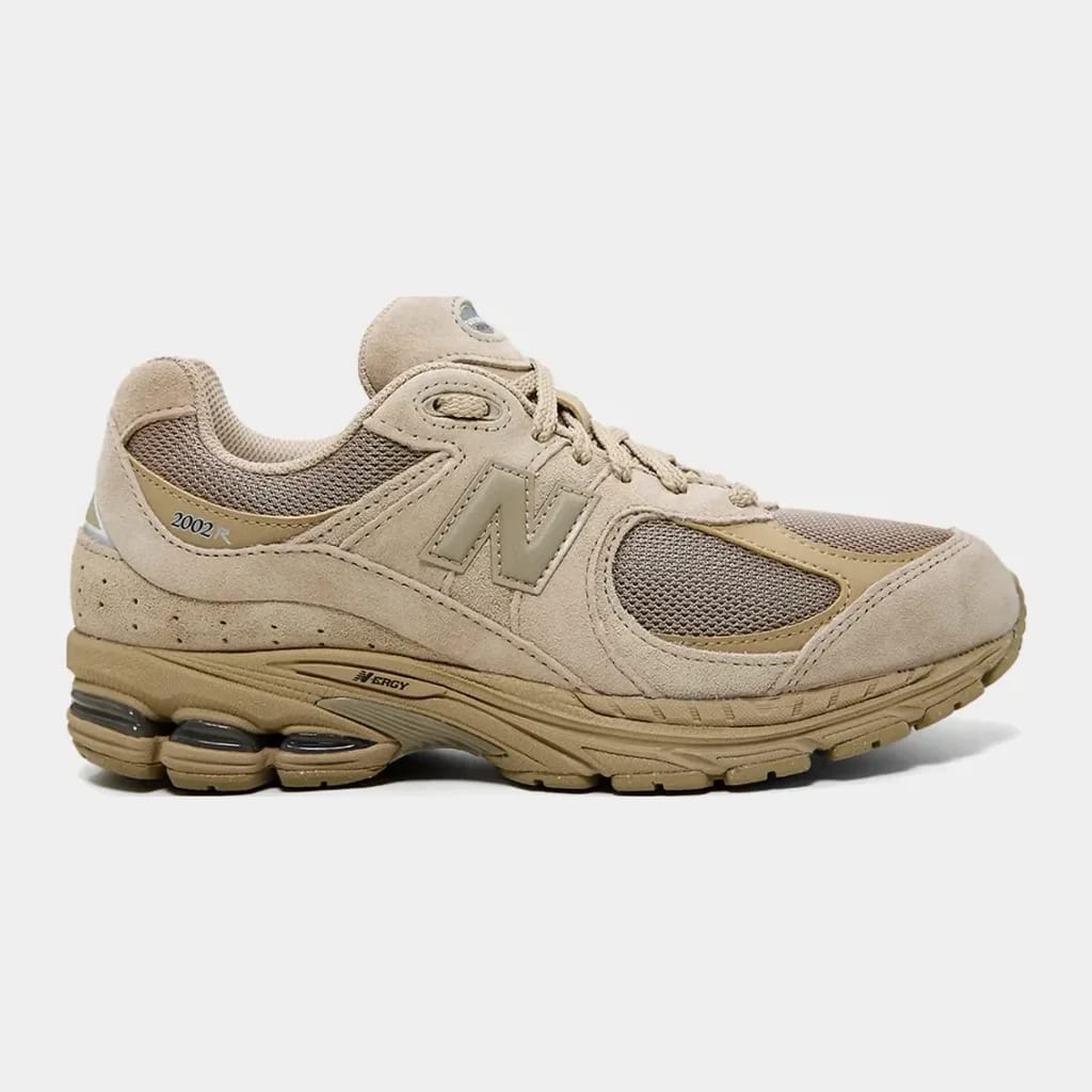 New Balance 2002r